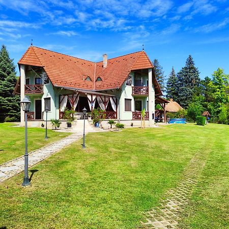 Balaton Garden Leilighet Balatongyörök Eksteriør bilde